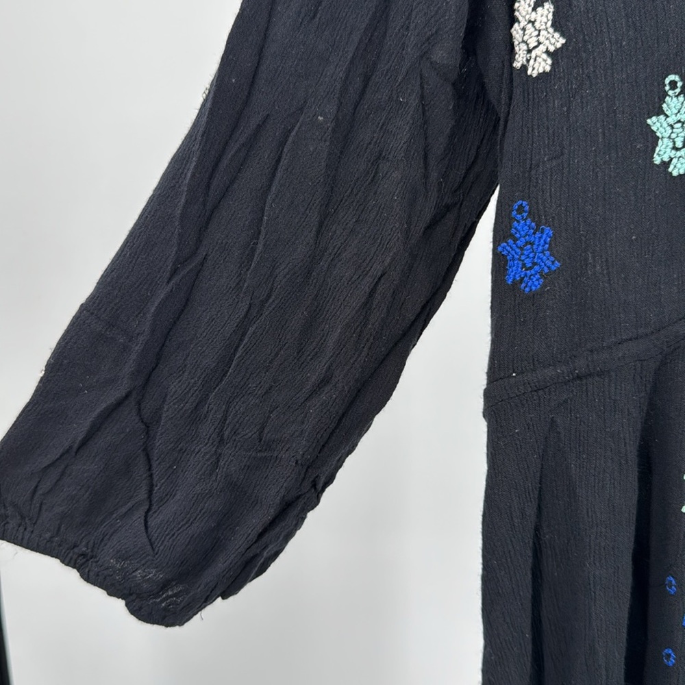 Free People Stargazer Black and Blue Mini Dress embroidered lightweight boho M - Picture 11 of 13